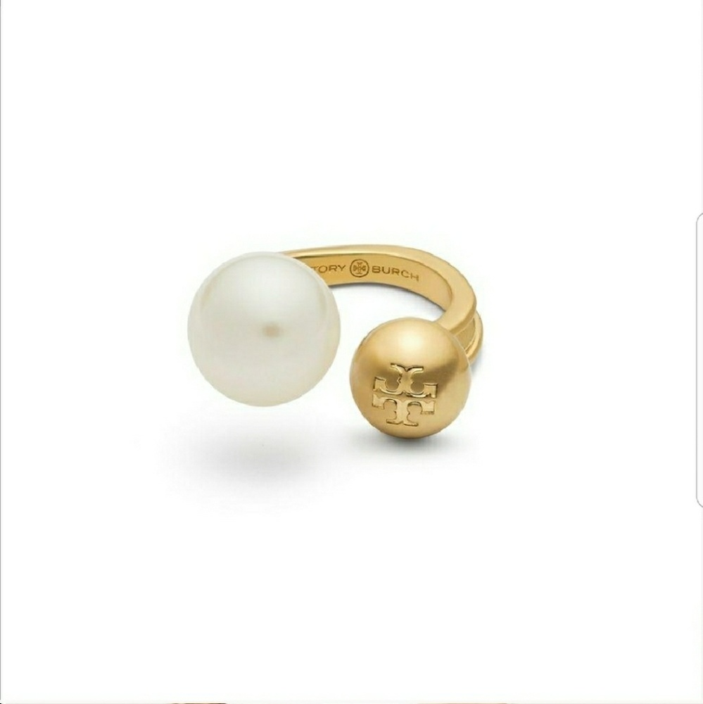 Tory Burch hammered metal and pearl float ring - Picture 3 of 6